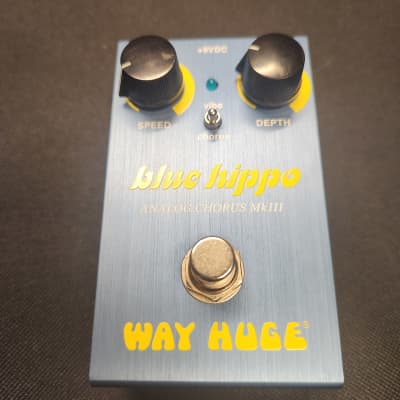 Way Huge WM61 Smalls Series Blue Hippo Analog Chorus MkIII