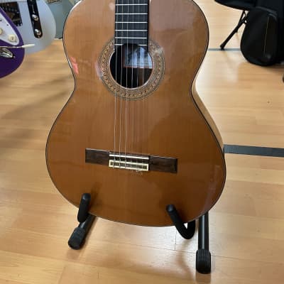 Ramirez R4 chitarra classica con custodia rigida for sale