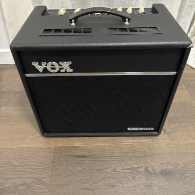 Vox Valvetronix VT80+ | Reverb