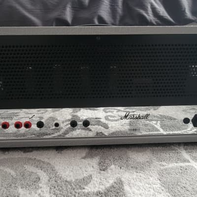 Marshall Silver Jubilee 2555X Reissue 2-Channel 100-Watt Marshall Silver Jubilee 2555X Reissue 2-Channel 100-Watt