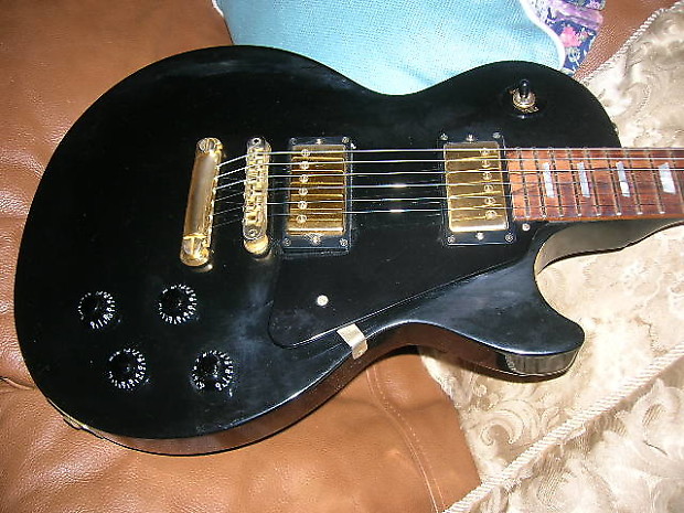 Gibson les paul store studio 2000