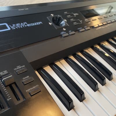 Roland D-50 61-Key Linear Synthesizer 1987 - 1992 - Black