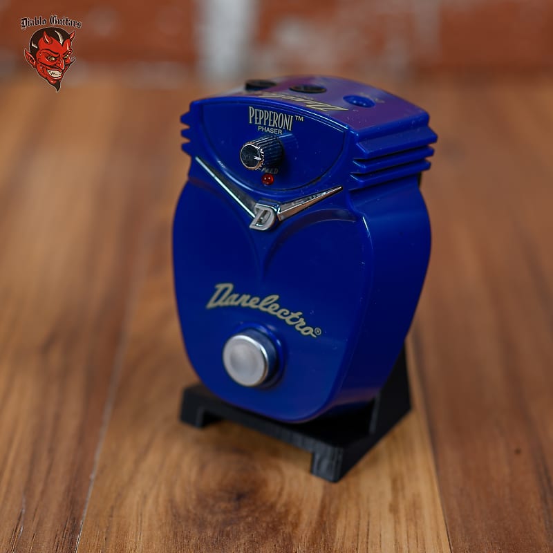 Danelectro ダンエレクトロ DJ-6 PEPPERONI PHASER Danelectro DJ-6 Pepperoni Phaser フェイザー - メルカリ
