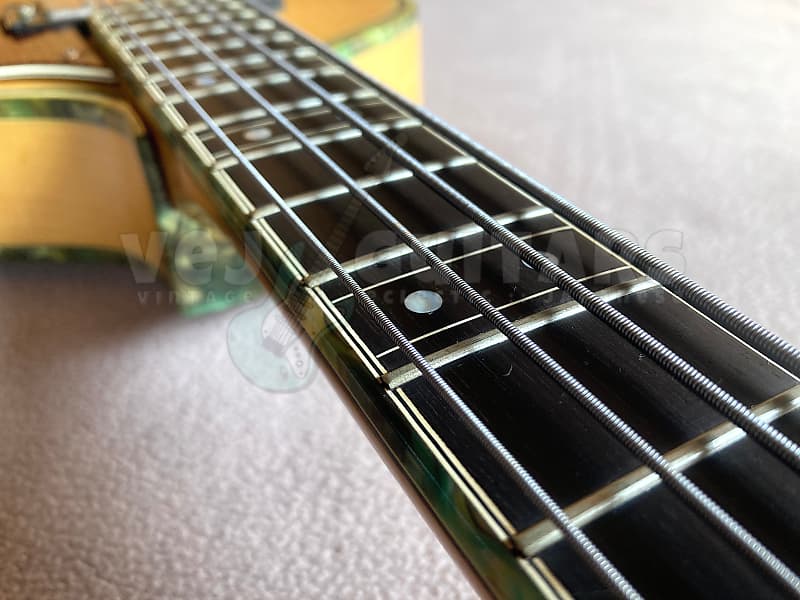 ベース GRECO VB-700 VIOLIN BASS 1974-75 Gneco GRECO VB-700 VIOLIN BASS VINTAGE 1974-75 'Gneco' STUNNING