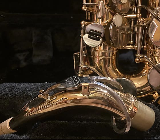 Yamaha YAS-26 Standard Alto Saxophone With Yamaha Case image 1