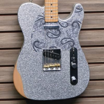 Fender Brad Paisley Road Worn Telecaster Electric Guitar Silver Sparkle image 2