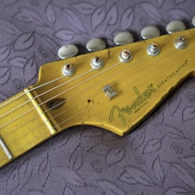 Fender Stratocaster Mid 2000s - Heavy Relic - Green Sparkle image 17