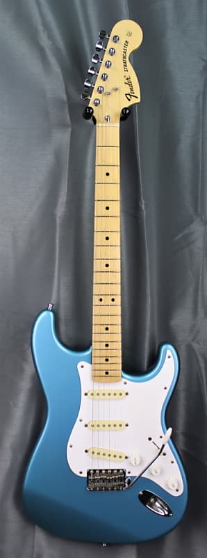 Fender Stratocaster ST'72 1996 - Lake Place Blu '1ère édition' - japan import image 1