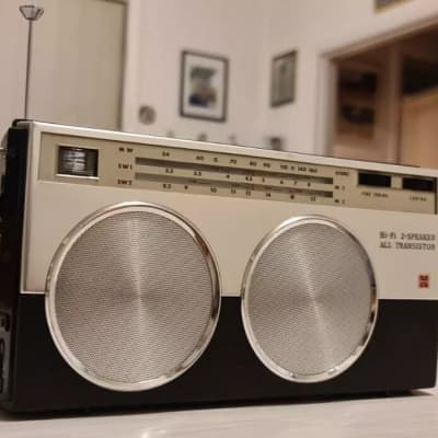 VINTAGE NATIONAL PANASONIC RADIO TRANSITOR/MADE IN JAPAN/1963 image 3