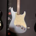 Fender Stratocaster AVRI ‘62 2008 Ice blue metallic