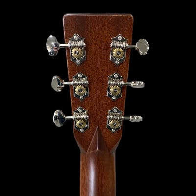 Martin 000-28 Acoustic Guitar - Ambertone Spruce image 7
