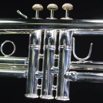 Bach Stradivarius LR180S37 Reverse Lead Professional Bb Trumpet (Silver Plated) image 12