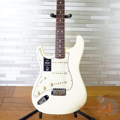 Fender American Original '60s Stratocaster Left-Handed with Rosewood Fretboard - Olympic White image 9