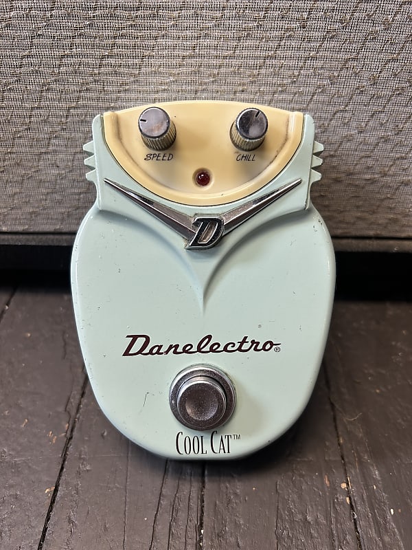 Danelectro Cool Cat Chorus