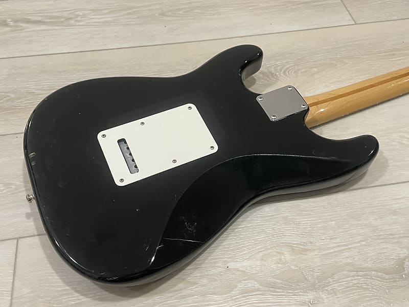1994 Fender Mexico Black Label Squier Stratocaster only 7