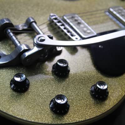 DeArmond M75 Chamagne Sparkle Jazz Guitar Hard case! image 14