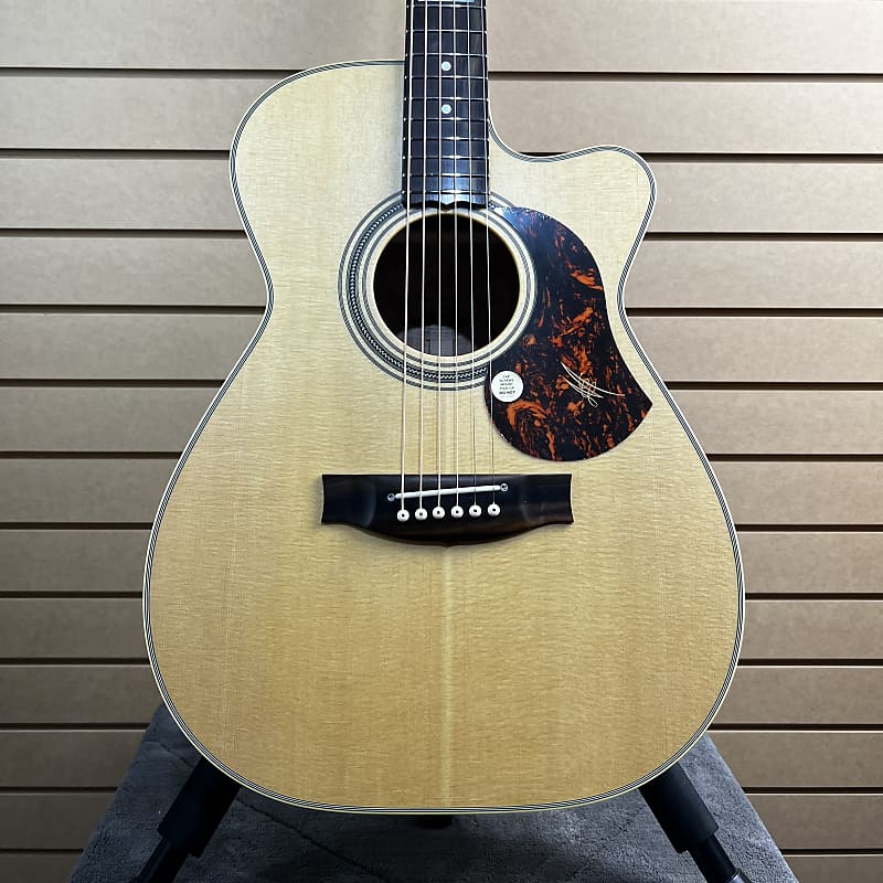 Maton EBG808 Tommy Emmanuel Cutaway Signature Acoustic Guitar