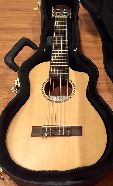 Ukulele rockshop store