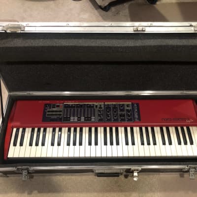Nord Electro 2 Keyboard w/Roadie Hard Case