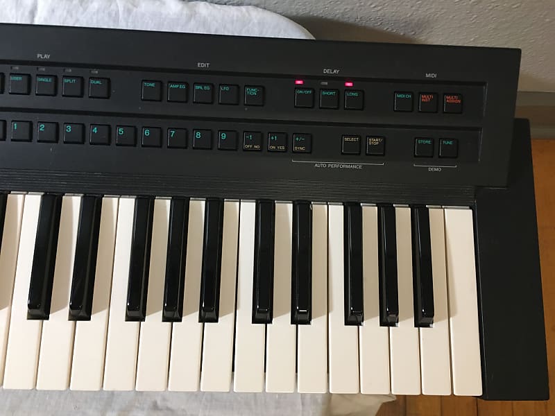 1988 Yamaha DS55 Digital FM Synthesizer