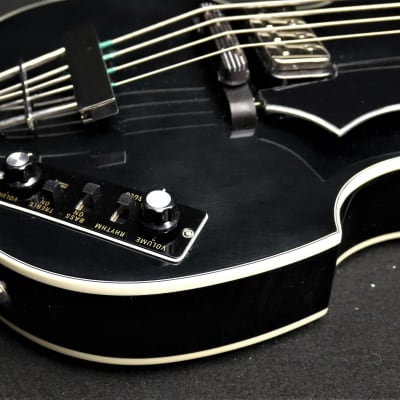 Hofner HCT-500/1-BK Contemporary Beatle Bass Custom with Black Pickguard & German Control Plate image 3
