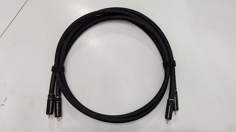 Custom Dual HiFi Interconnects, Mogami W2497, 4&#039;, Locking Connectors  			
