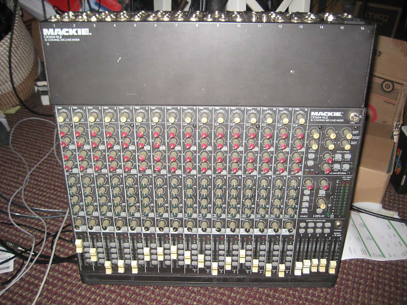 Mackie CR1604-VLZ 16-Channel Mic / Line Mixer image 1