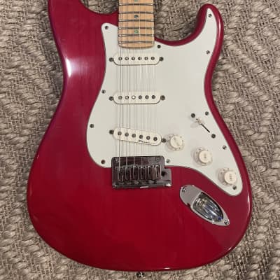 Fender American Deluxe Stratocaster with Maple Fretboard 1999 - 2001 - Crimson Transparent for sale