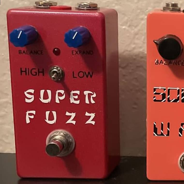 handwired  superfuzz clone candy apple red image 1