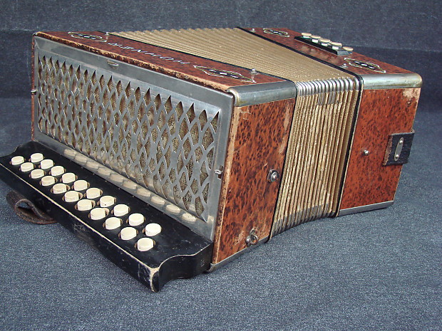 Hohner steel reeds accordion hot sale