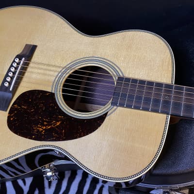 NEW ! 2024 Martin 00028 000-28 Acoustic Guitar - Authorized Dealer - Warranty - IN-STOCK - Only 4lbs - G02523 image 4