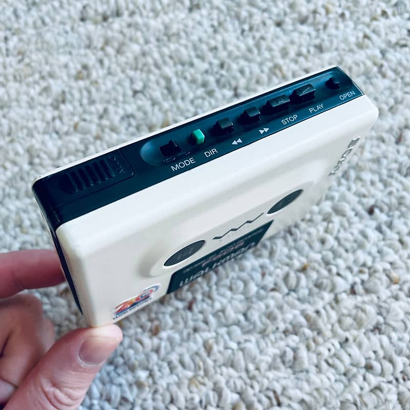 SONY WM-F606 Walkman Cassette Player ! RARE Beautiful White ! | Reverb