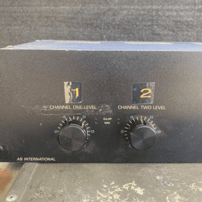 AB International Precedent Series 1100A Logic Gated Output Pro Audio Amplifier image 2
