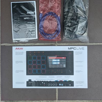 Akai Professional MPC Live Standalone Sampler and Sequencer with 7" High-Resolution Display image 6
