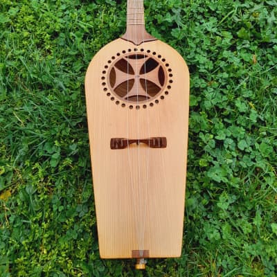 Georgian folk music instrument Panduri | String instrument Panduri | ფანდური | Fanduri image 2