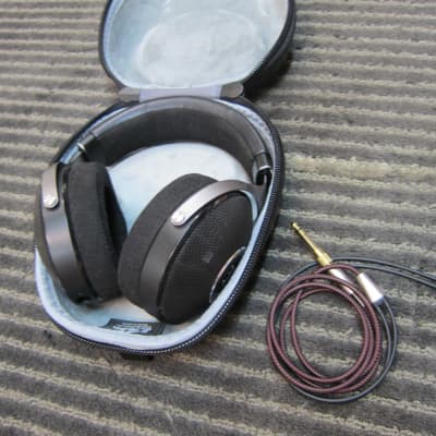 Ex Focal Elear Headphones, Upgraded 4.5' Cables/Adapter, Ex Condition, Ex Sound, Comfortable, Superb image 1