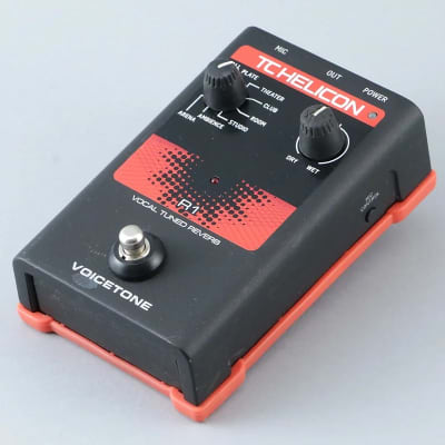 TC Helicon VoiceTone R1 | Reverb