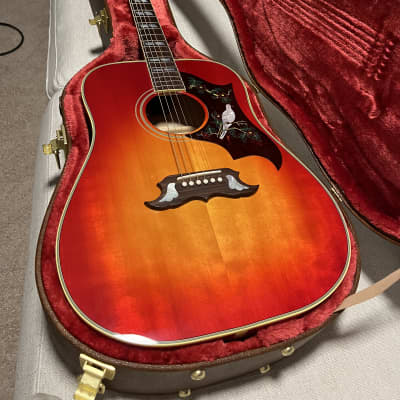 Vintage 1970 Gibson Dove Acoustic Guitar | Reverb