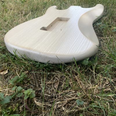 Heavy Seas Stratocaster style body Fender dimensions 2025 - White blonde Nitro image 18