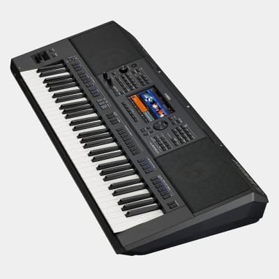 Yamaha PSR-SX900 61-Key Arranger Workstation 2023 - Black image 2