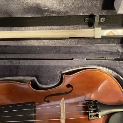 Yamaha V7 Violin (Intermediate), 4/4, Full Outfit image 3