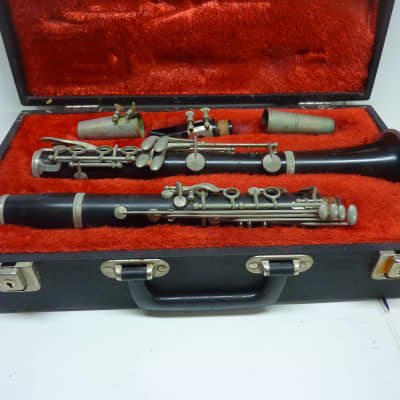 ANCIENNE CLARINETTE ARTIST NOBLET PARIS num B28311 image 2