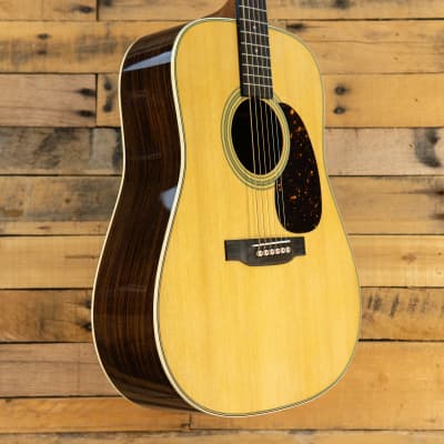 Martin Standard Series D-28