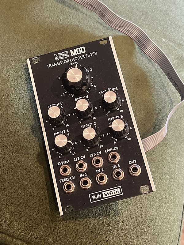 AJH Synth Transistor Ladder Filter VCF black Reverb