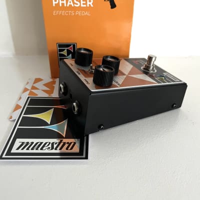 Maestro Orbit Phaser 2022 - Present - Orange Graphic image 3