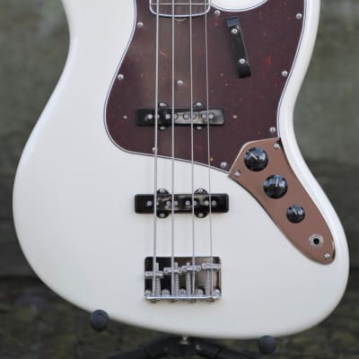 Fender American Vintage II 1966 Jazz Bass - Olympic White | Reverb