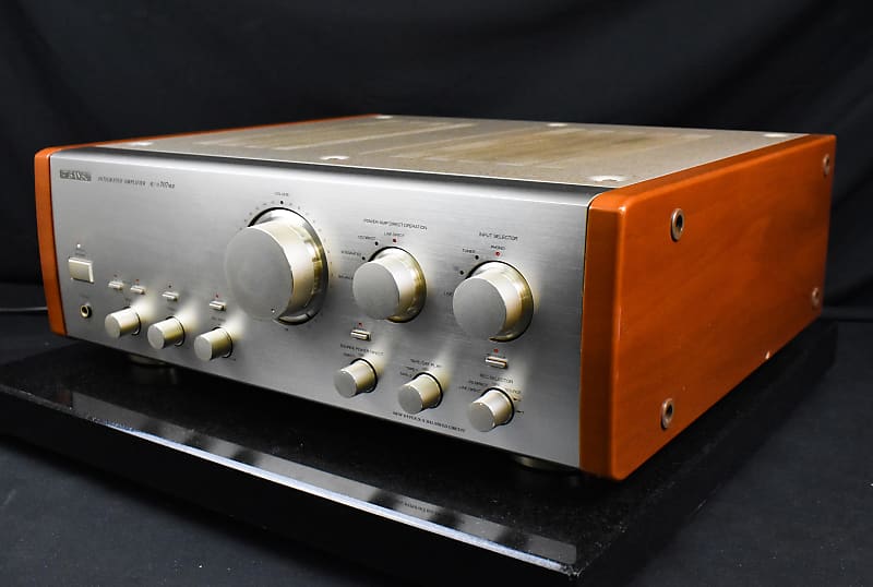 Sansui AU-α707 MR Integrated Amplifier in Very Good Condition