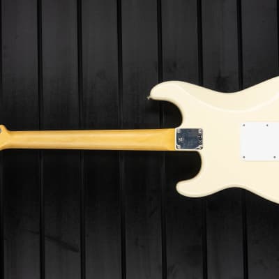 Fender Vintera '60s Stratocaster Modified PF - Olympic White - b-stock image 21