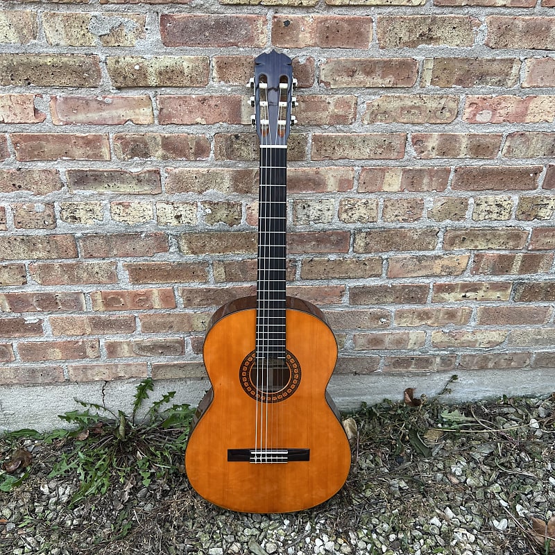 Conrad classical store guitar