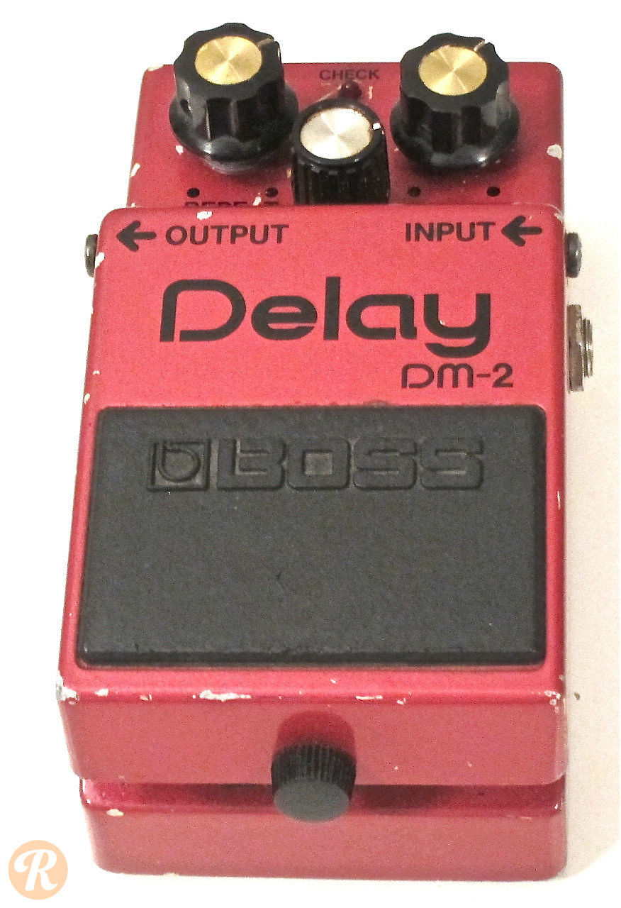 Boss DM-2 Delay Pedal | Reverb